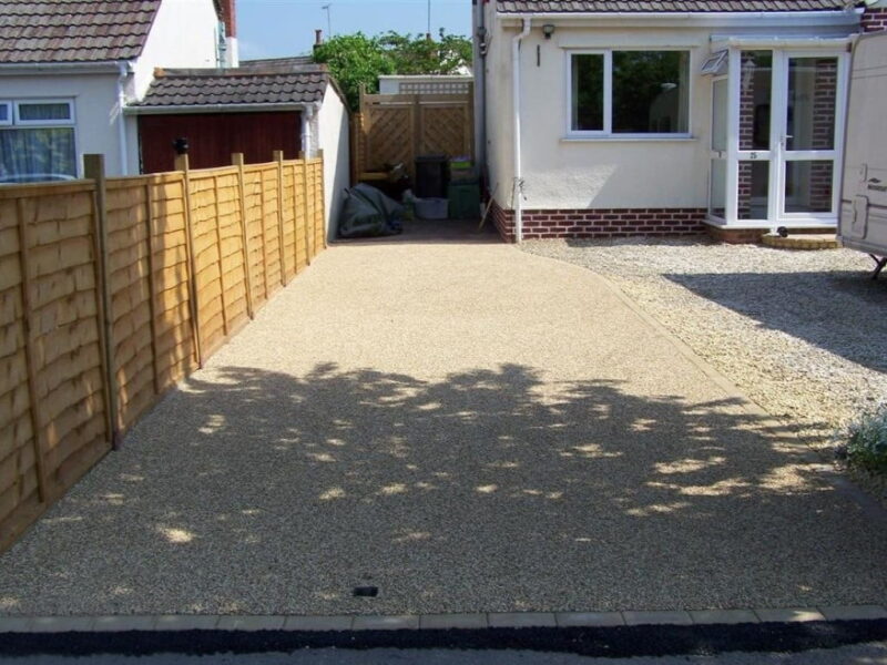 Tar and Chip Driveways