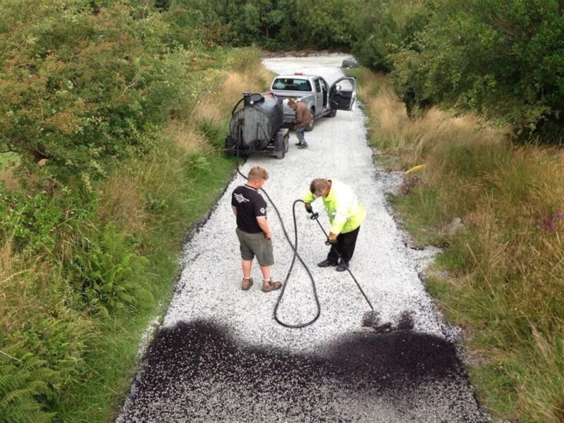 Tar and Chip Driveways
